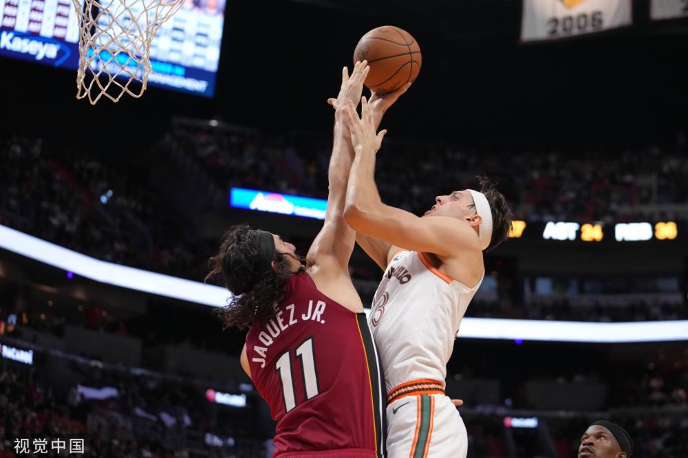 往往隐藏在 往往隐藏在